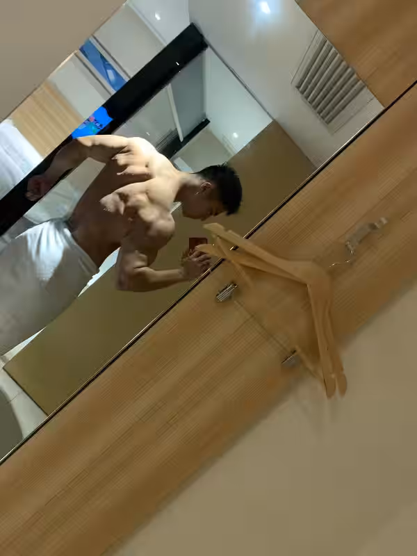 pornstar stud 韩郅鹏 leaked xxx Vid