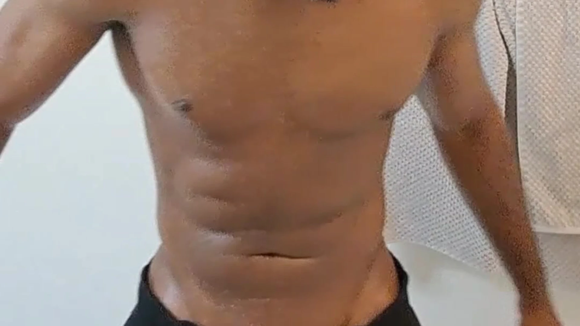 Sensational hunky african Marshall Price Leaked