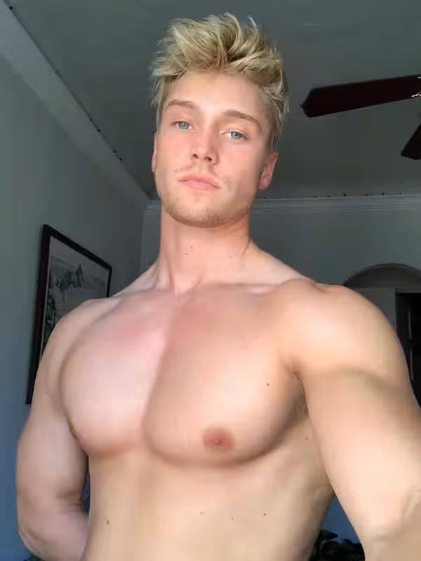 sexy slut owenrobert oh_and leaked onlyfans pic