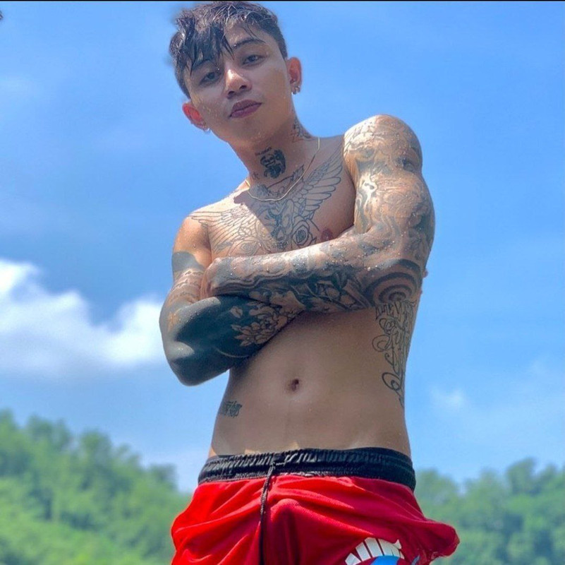 201 Pinoy filipino hunk leaked
0