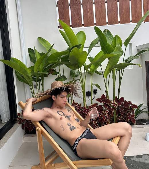 205 Pinoy filipino hunk leaked
2