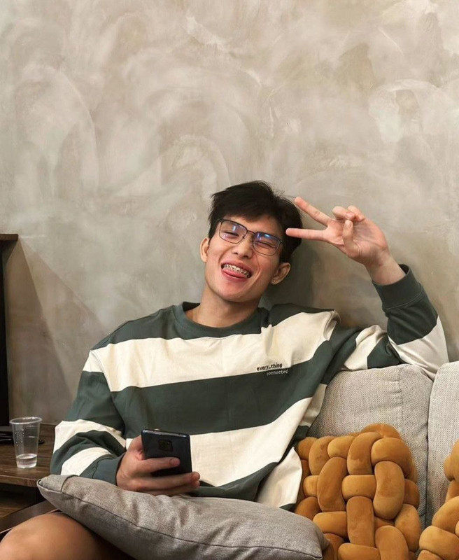 23 Pinoy filipino hunk leaked
2