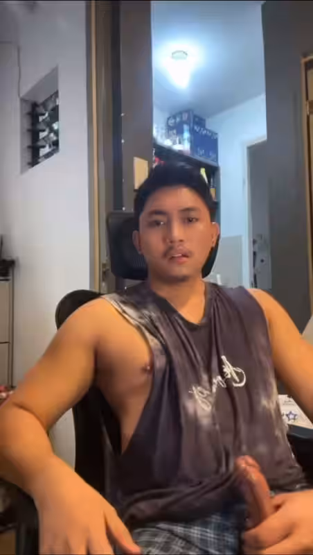 254 Pinoy filipino hunk leaked
6