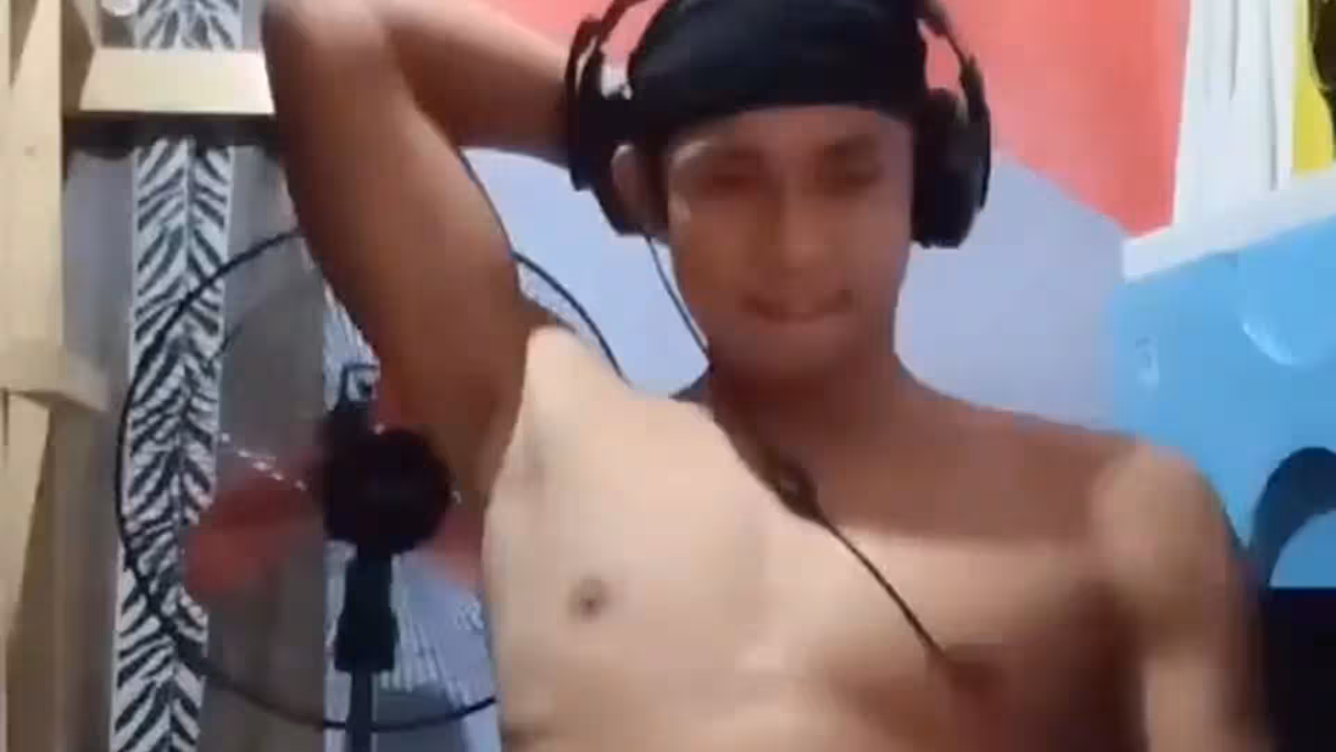 370 Pinoy filipino hunk leaked
5