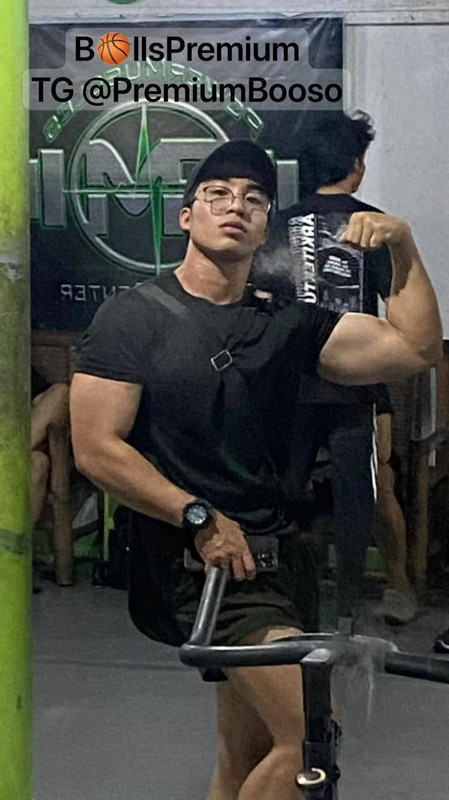 56 Pinoy filipino hunk leaked
2