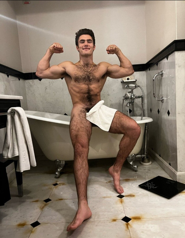 bitch boy fitness coach leviconely Nudeleaks Exposed
0