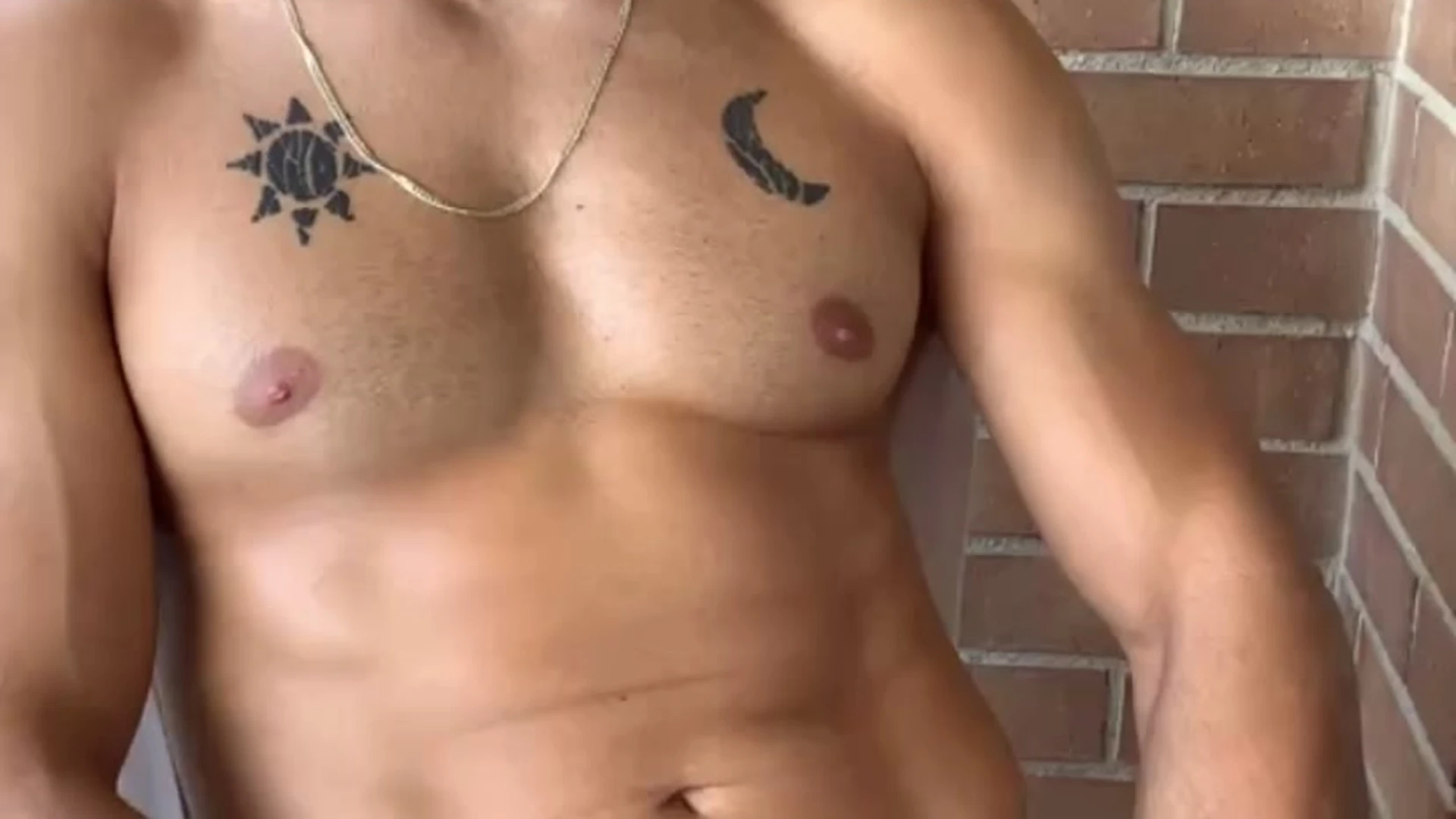 Exposed luchador porno Заурбек Дряев big pecs
0
