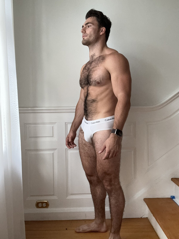 fitness model leviconely Nude Patreon Vid
0