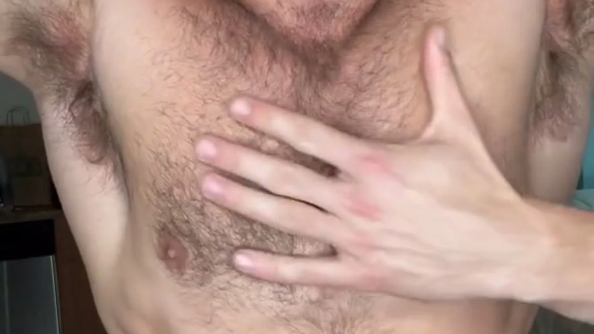 Sensational sexy fitness trainer Levi Conely nude Video
0