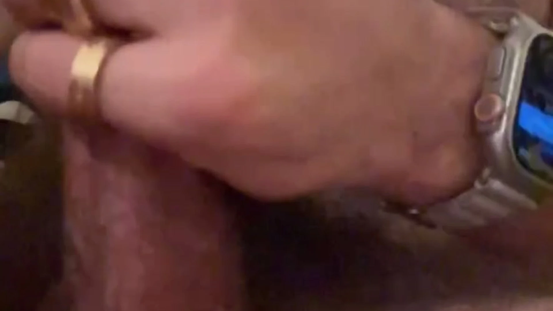 Sensational slut fitness trainer Levi Conely fucked
0
