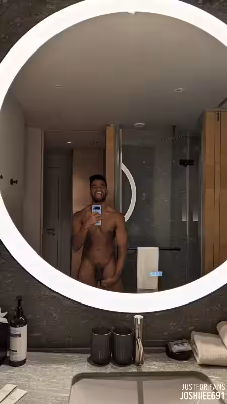 Dazzling  JERKING OFF  justforfans Josh Ramirez Porn
1