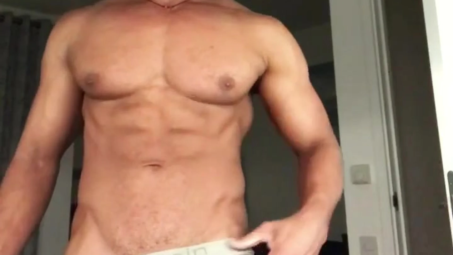 Exposed slutty hoe uncut cock Diego Barros leak
0