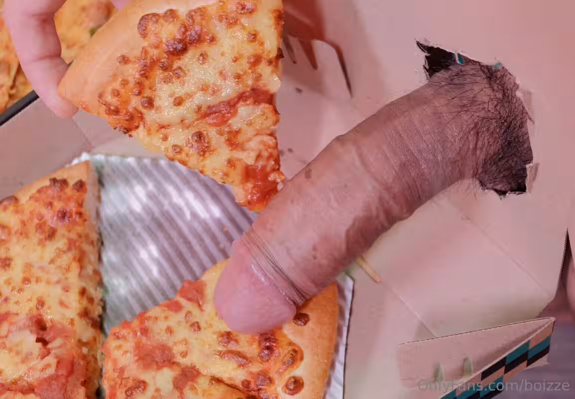 Adventurous  Playing with himself thai boizze fuck
0