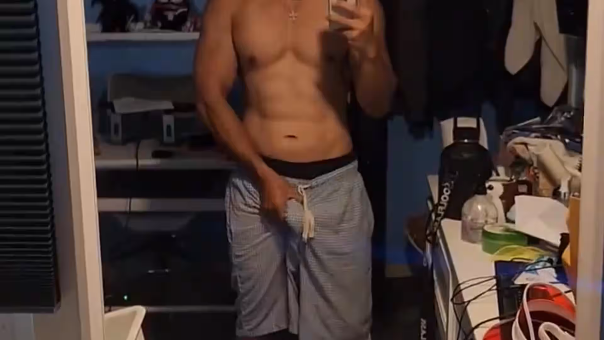 kuyadenzel95 Big Kuya D onlyfans porn Video
0