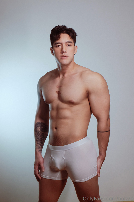 muscle thai boizze Leak
1