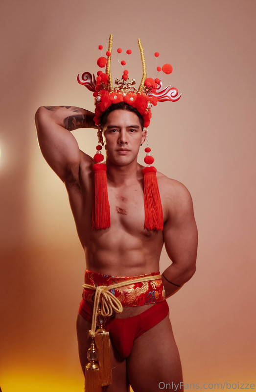 thai Thaksakon Pomyukol onlyfans leaked Exposed
0