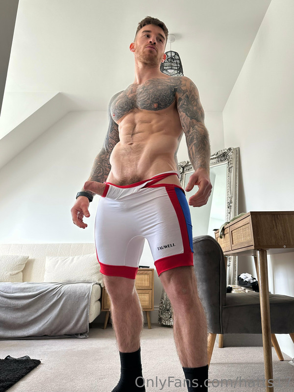 Angelic personal trainer Hatts17 leaked nudex
0