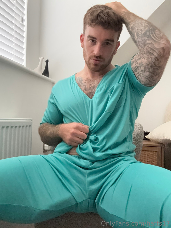 Benevolent hattshealth Chris Hatton leaked pics
0