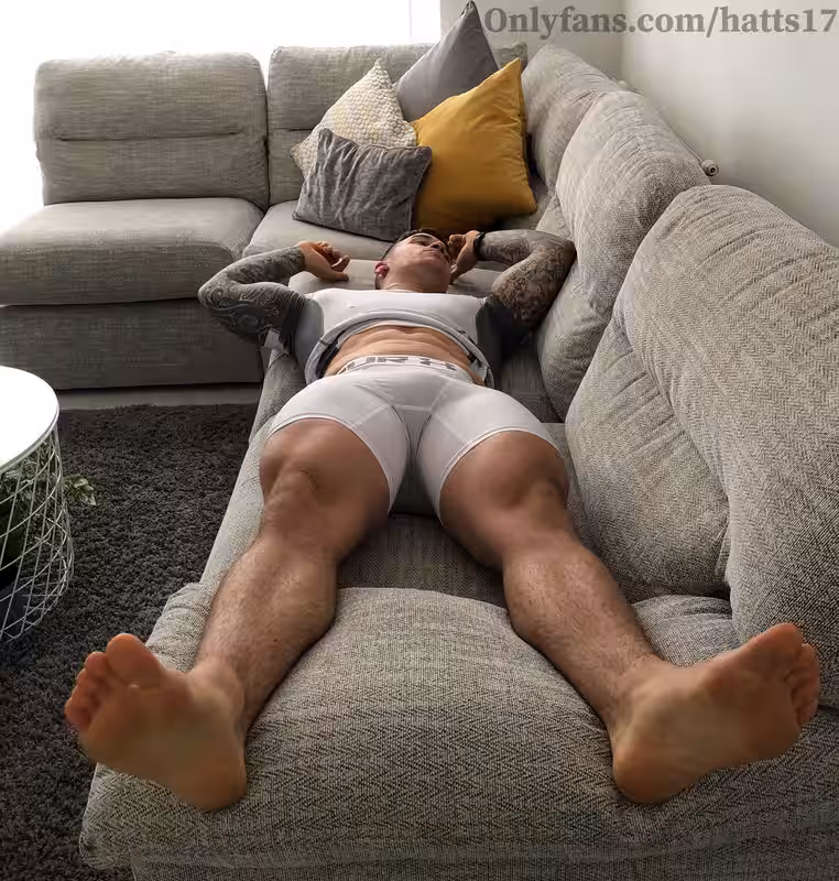 Benevolent masturbating hattshealth Chris Hatton onlyfans pics
0