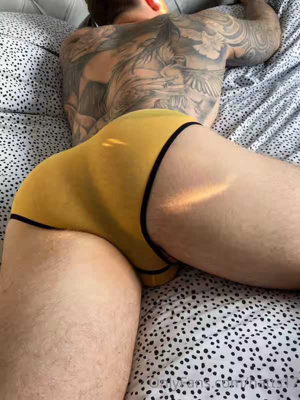 eboy personal trainer Chris Hatton   Video Epic
0