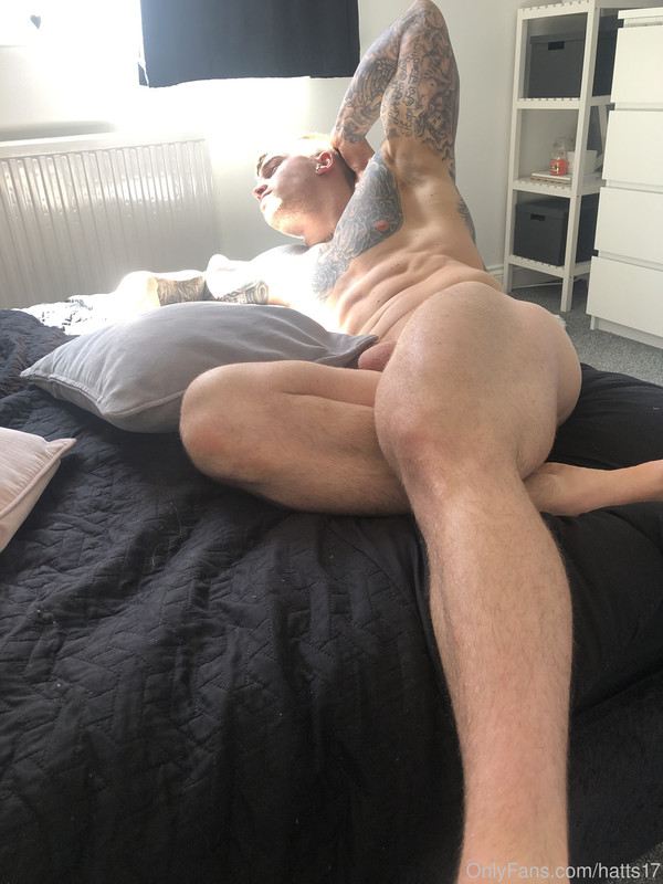 Exposed slutty hoe personal trainer Hatts17 Nude leaks Exclusive vid full
0