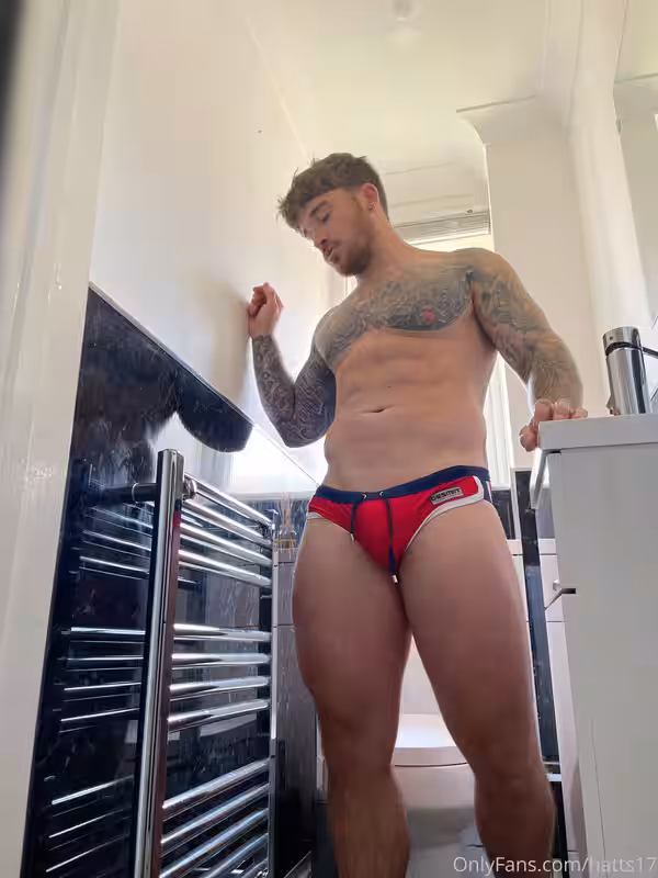 hattshealth Chris Hatton Fansly leaked Exposed
0