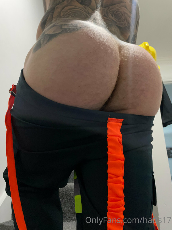 HUNG personal trainer Hatts17 onlyfans leaks pic
0
