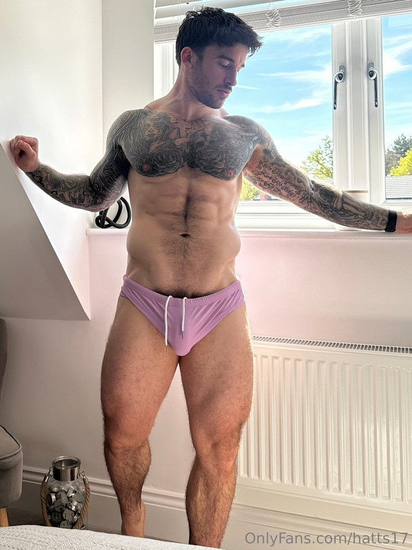 personal trainer Chris Hatton Nude leak OF
0