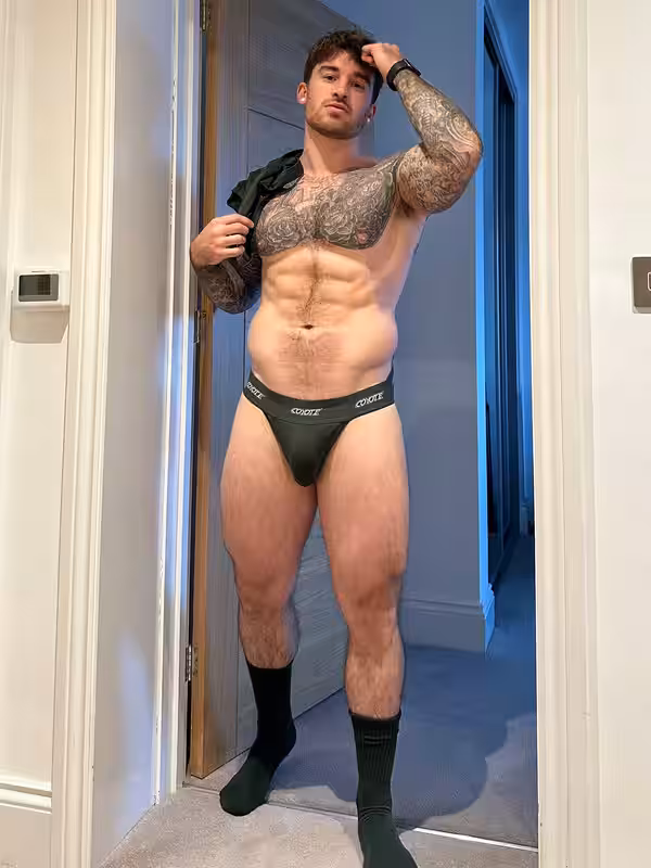 personal trainer Hatts17 onlyfans Epic
0