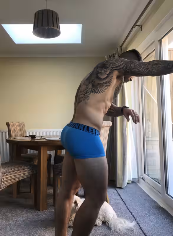 personal trainer Hatts17 onlyfans leak Video
0