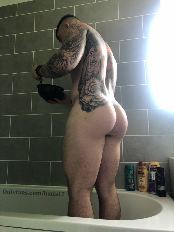 sexy slut hattshealth Hatts17 onlyfans nude Epic
0