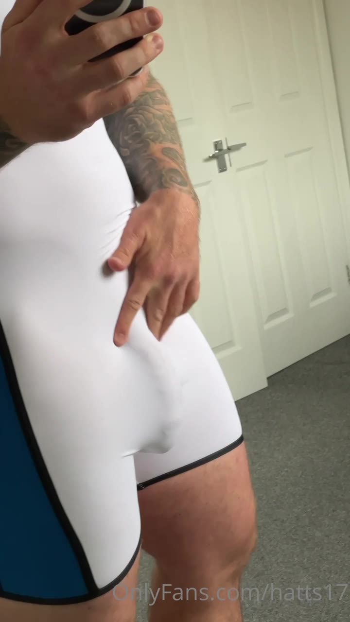 tattooed Chris Hatton Onlyfans Leaks
0