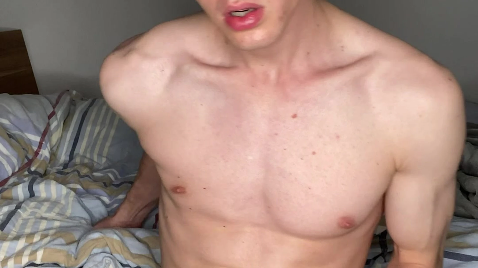 Devoted wanking off lucashall99 Lucas Hall Nude porn
0