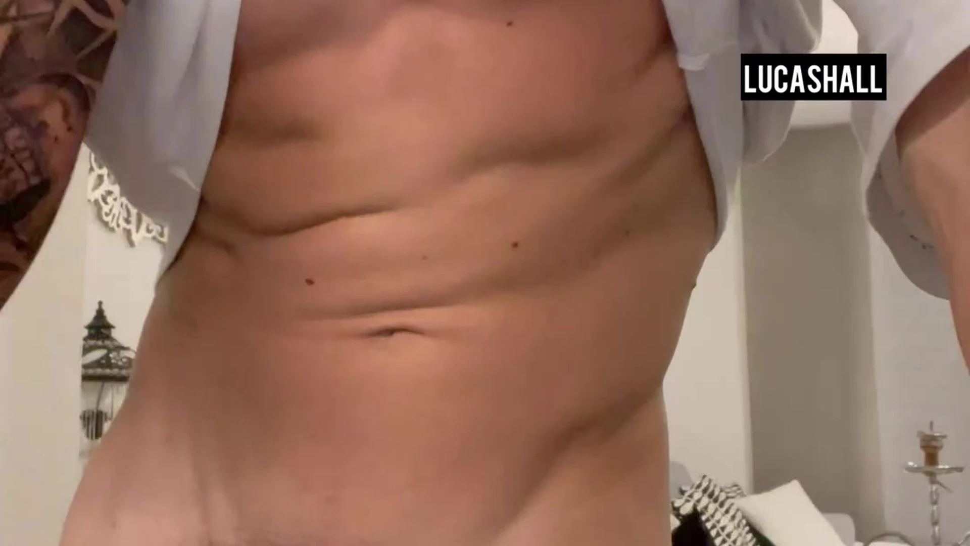 lucashall99 lucashall Twunk
0