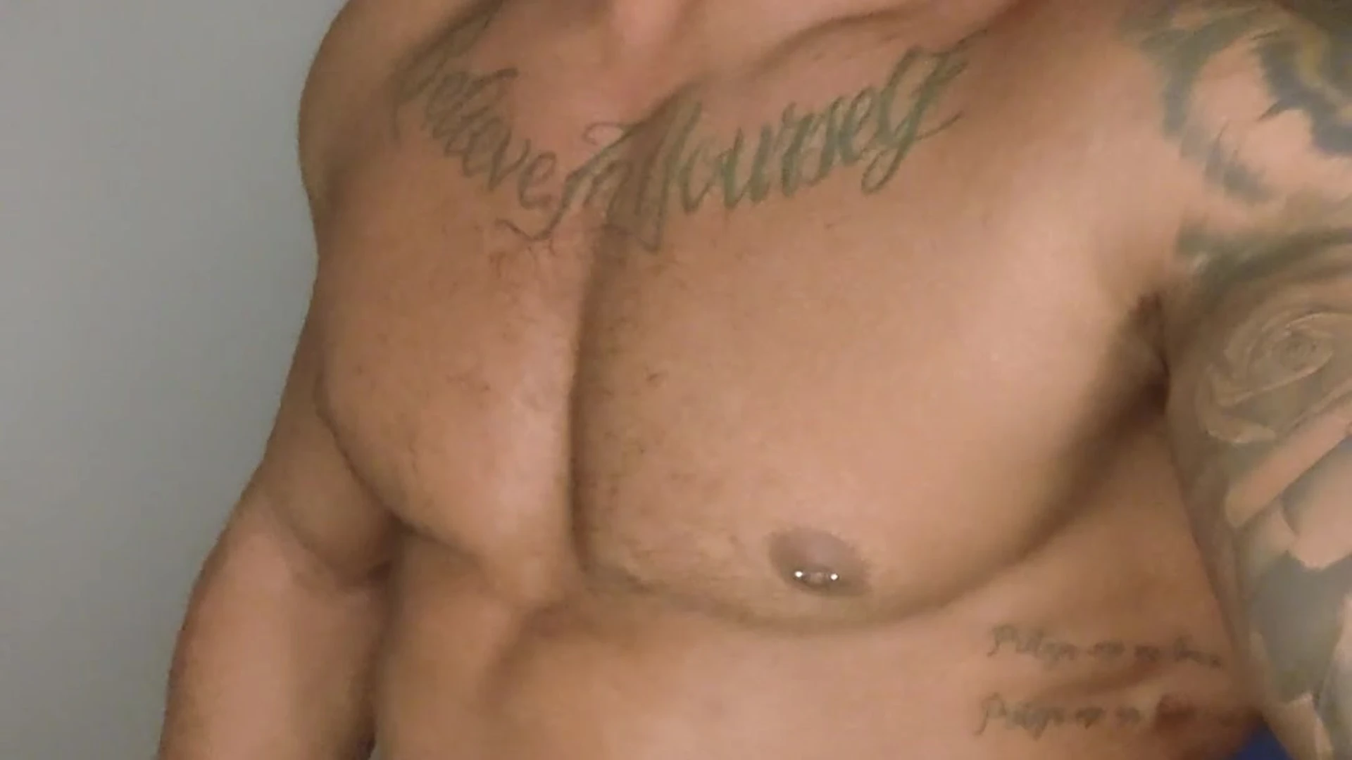 bitch latino JÉRRI GOMES onlyfans leaks Sensational
0
