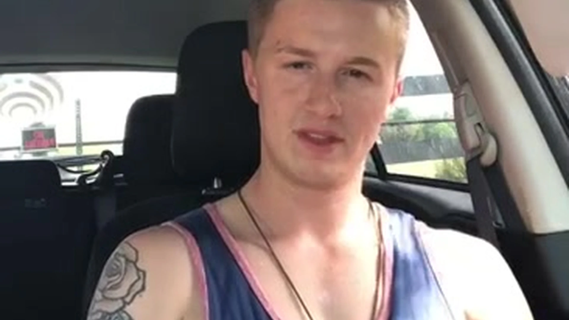 CODYGUNZXXX Car jerk
0