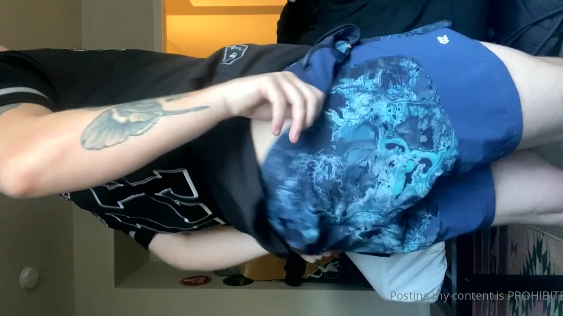 CODYGUNZXXX Wanna see my pink hole
0