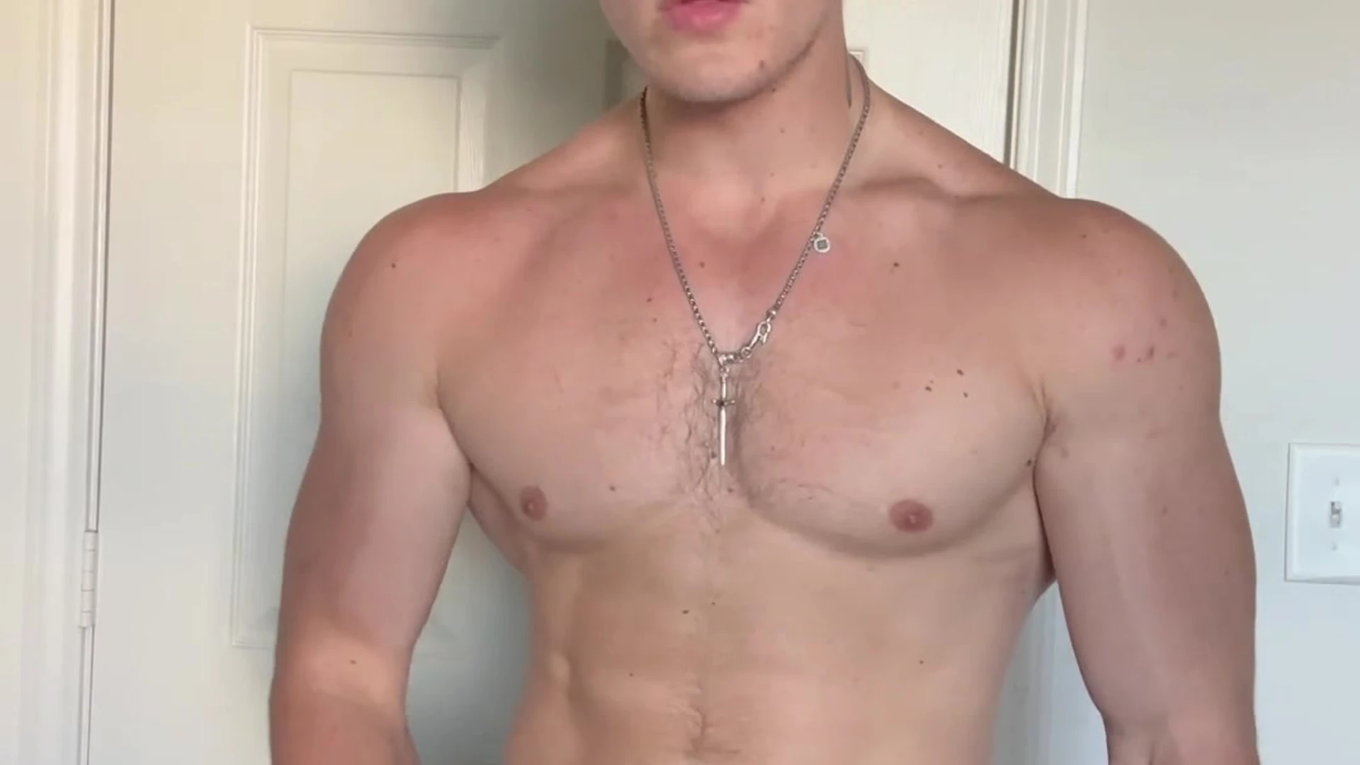Epic HUNG assplay kevlarlifts collab full vid
16