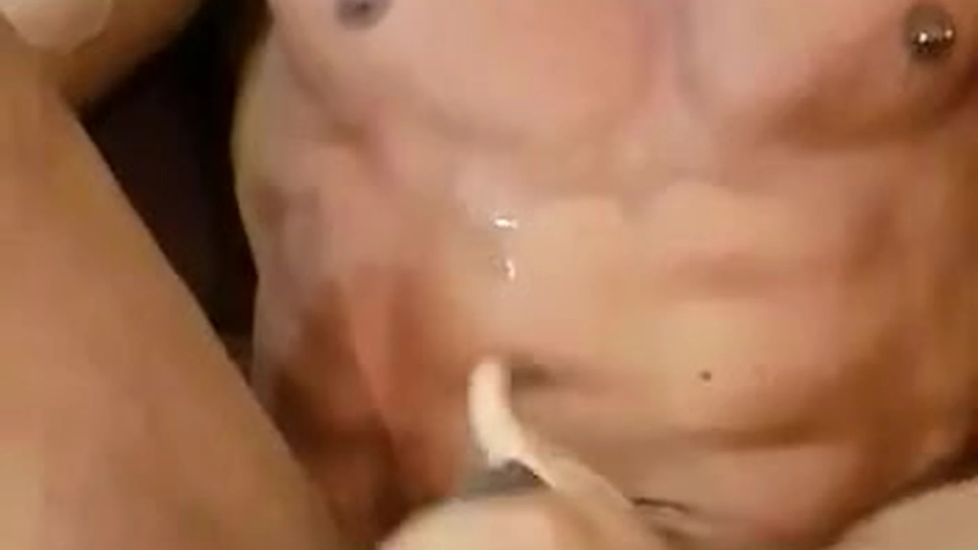 homoerotic latino JÉRRI GOMES reddit
0