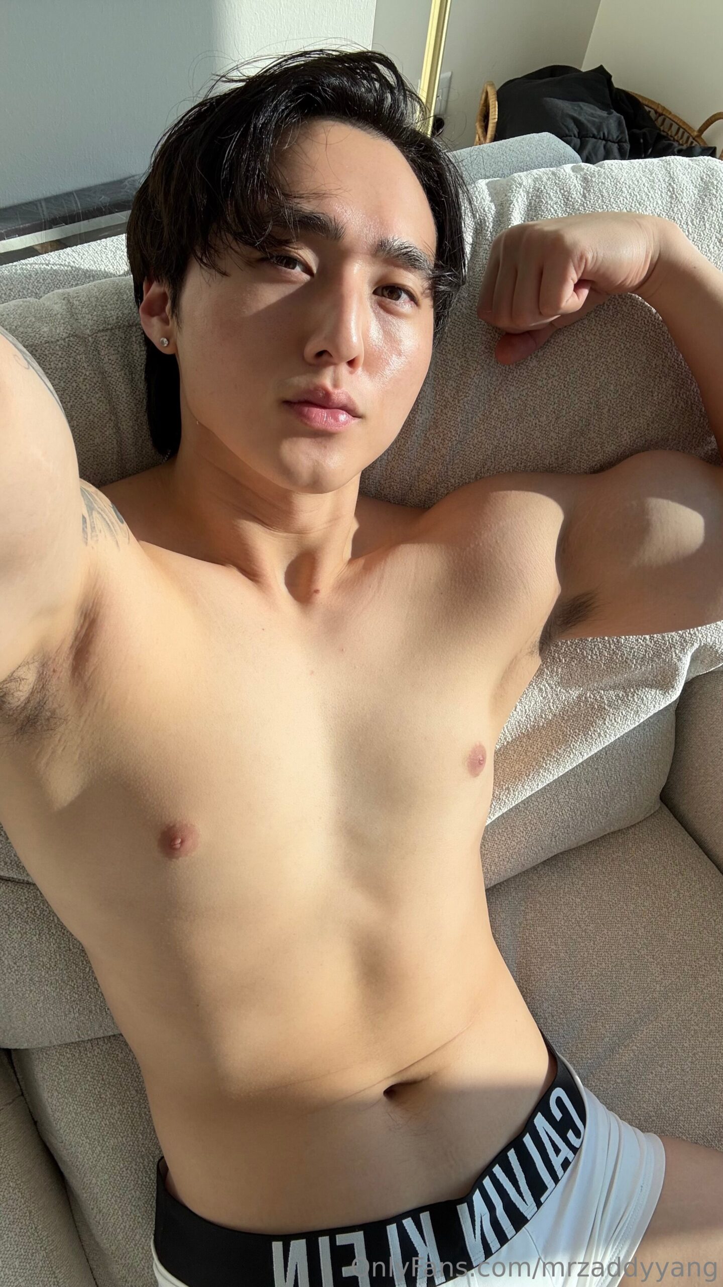 mr_zaddy_yang Mr. Zaddy Yang   PRIVATE
1