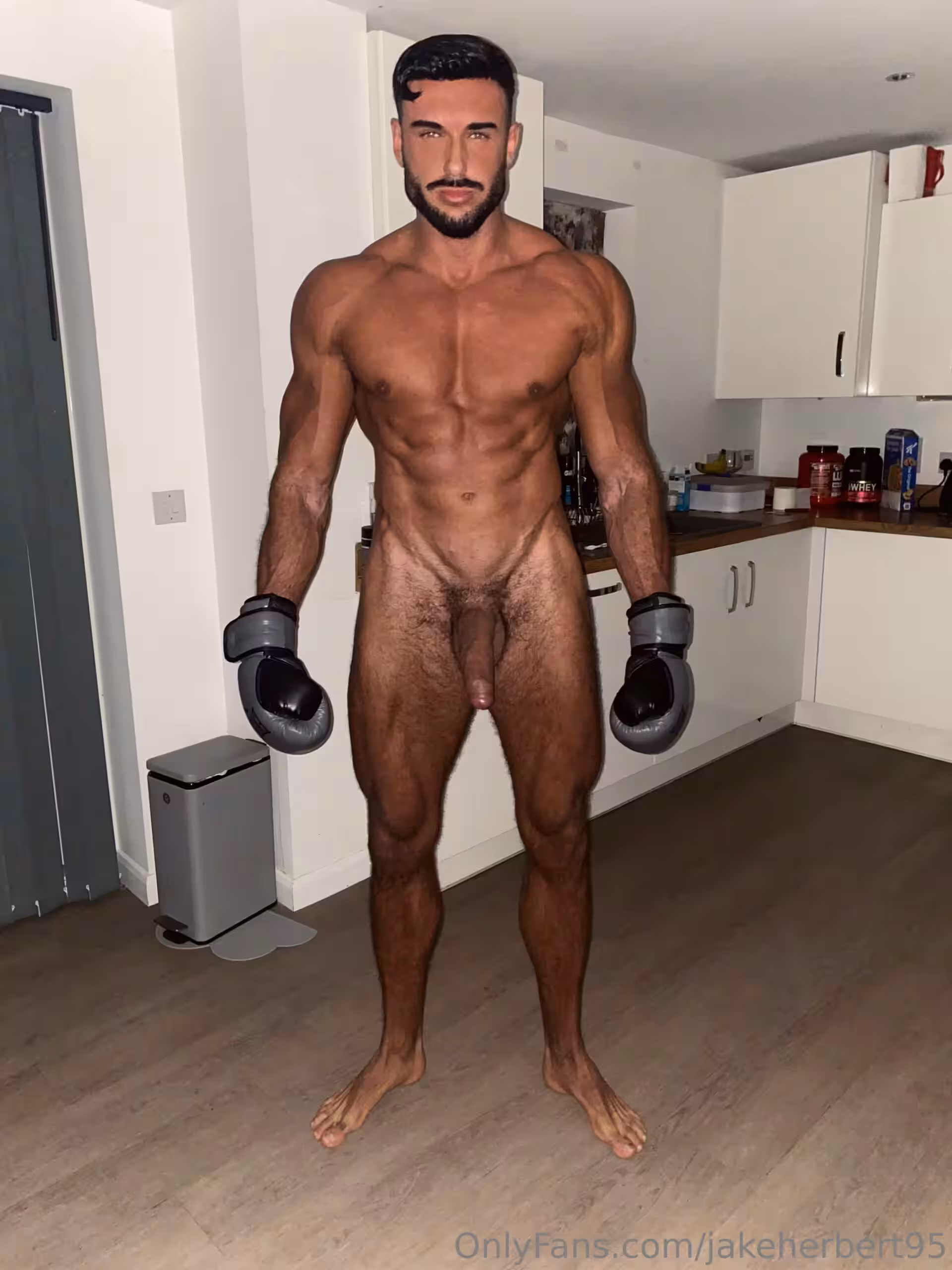 Sensational bigjakeherbert Jake Herbert nude cock
1