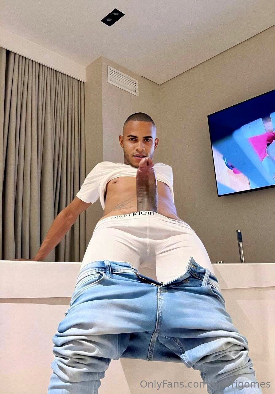 Sensational brasileiro jerrigomes Nude leak
0