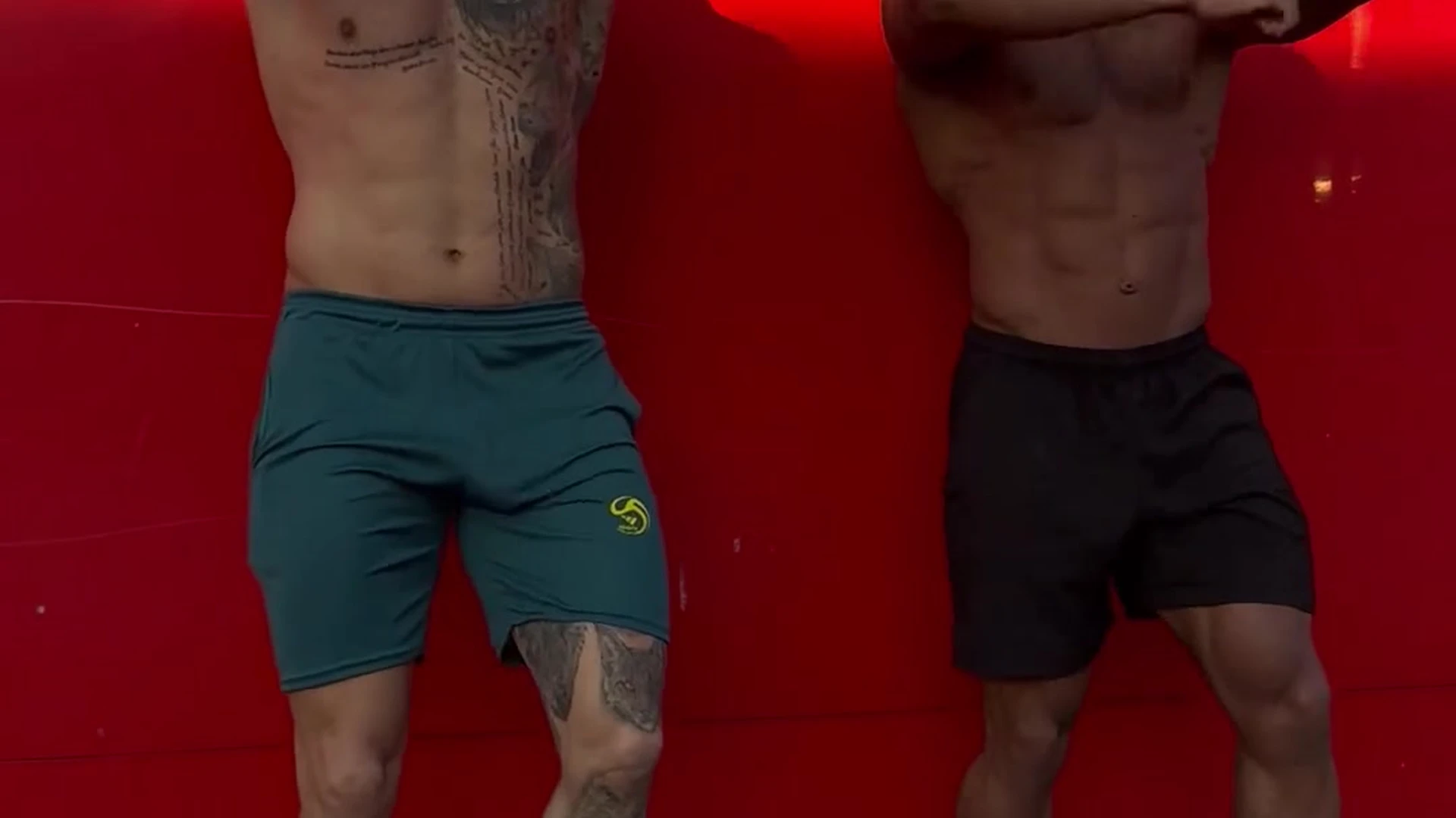 stud JÉRRI GOMES   EXPOSED
1