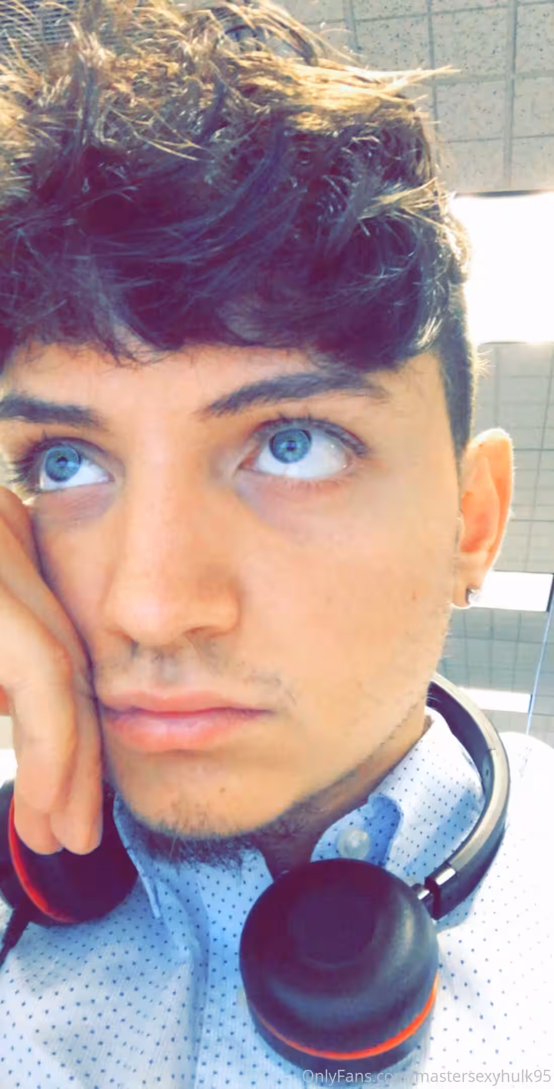 Exposed  dominant captainflex leaked
0
