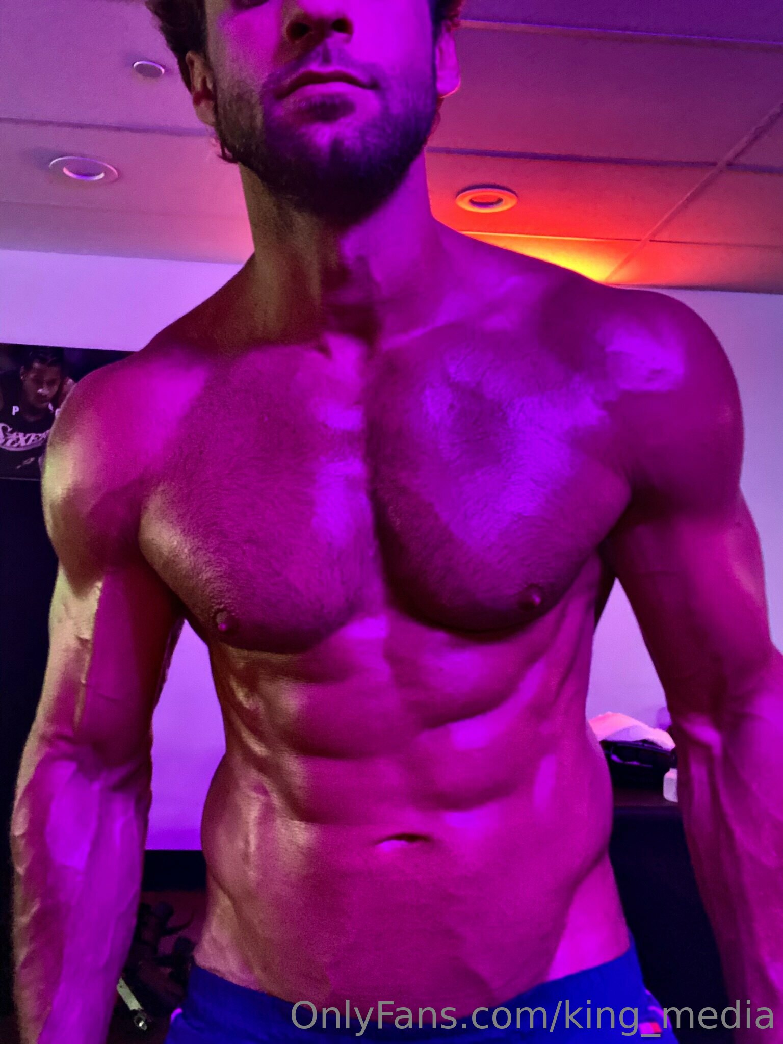 Affectionate bang catgentleman Dom King muscle
2