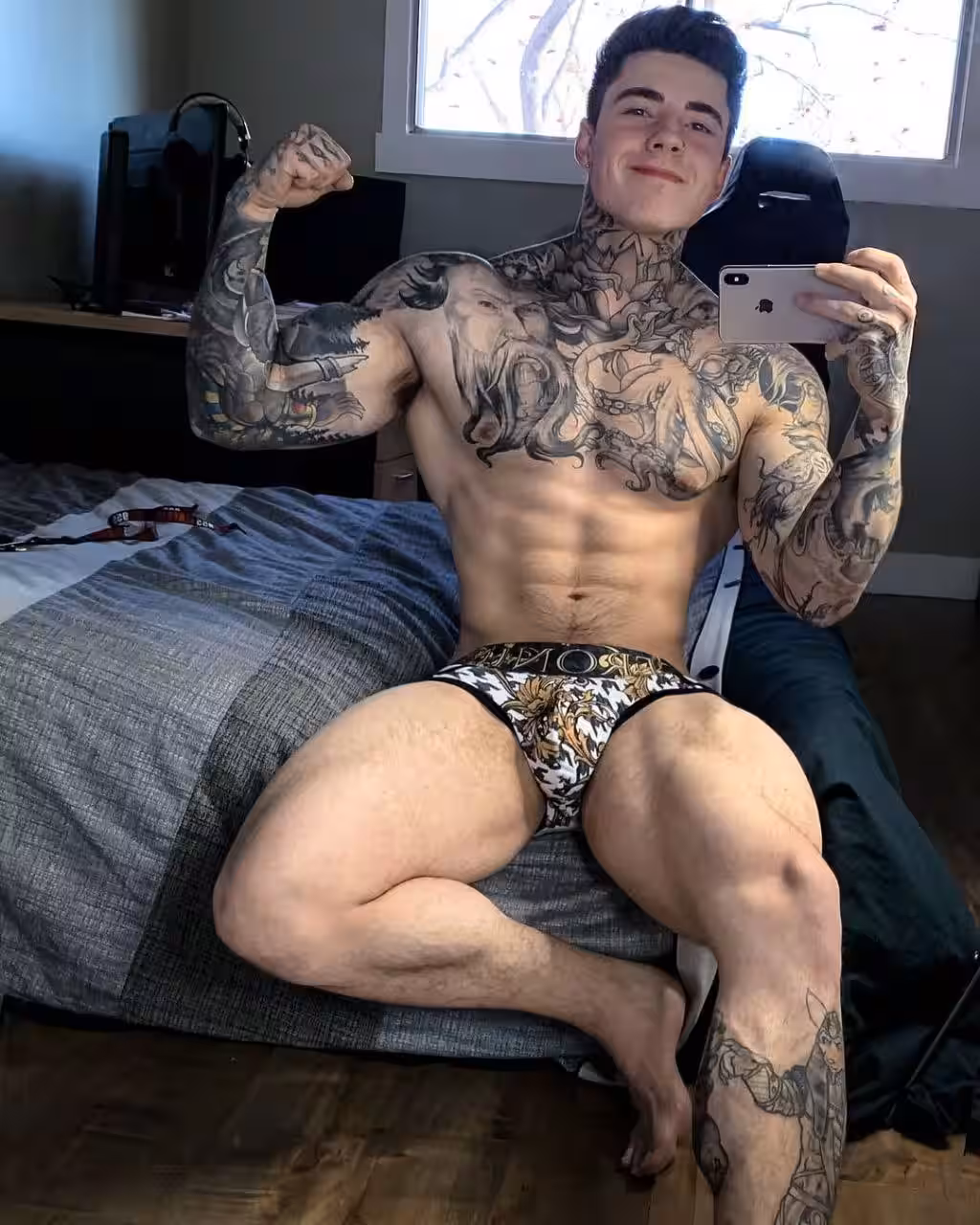 beautiful tiktok star Jakipz
0