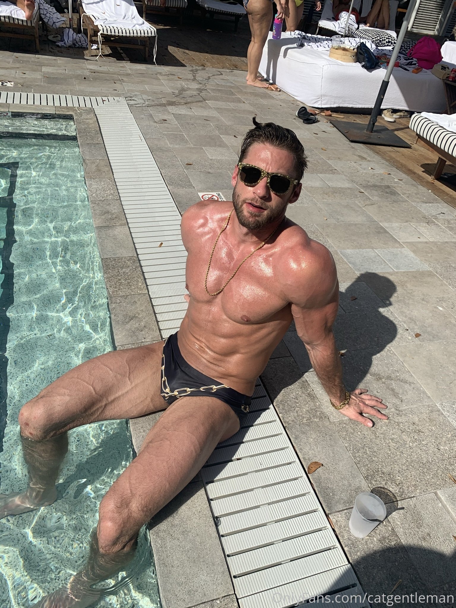 bitch boy king_media domking leaks Clip
1