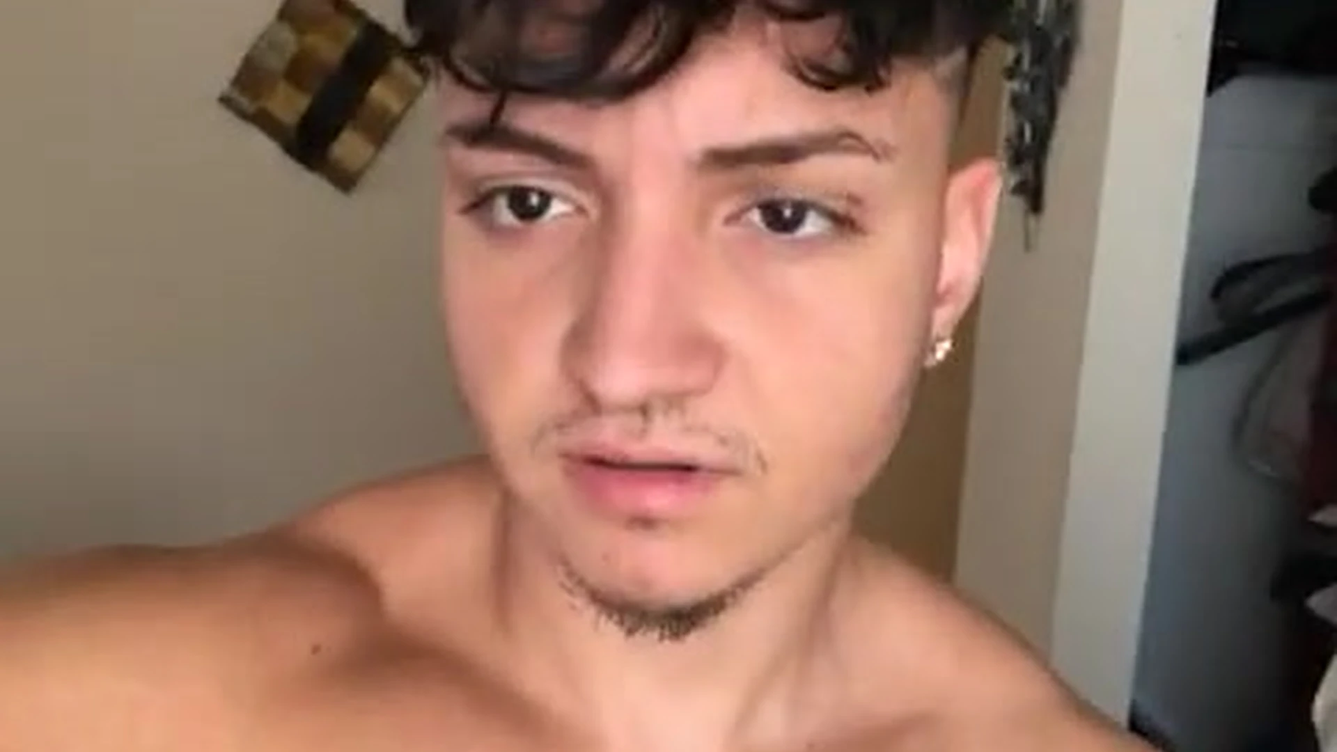 body worship teenhulkfranco   Exposed
0