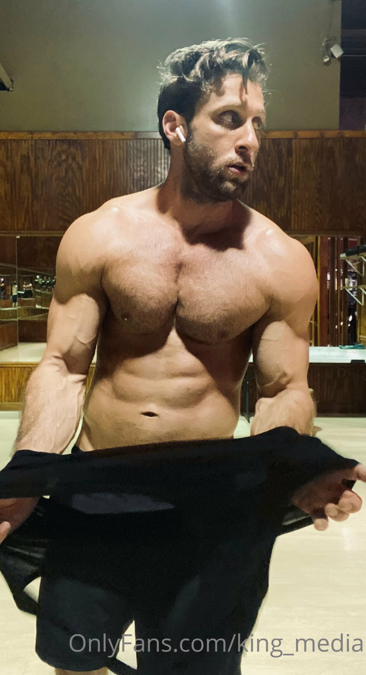 brave hunk Dom King   Epic
2