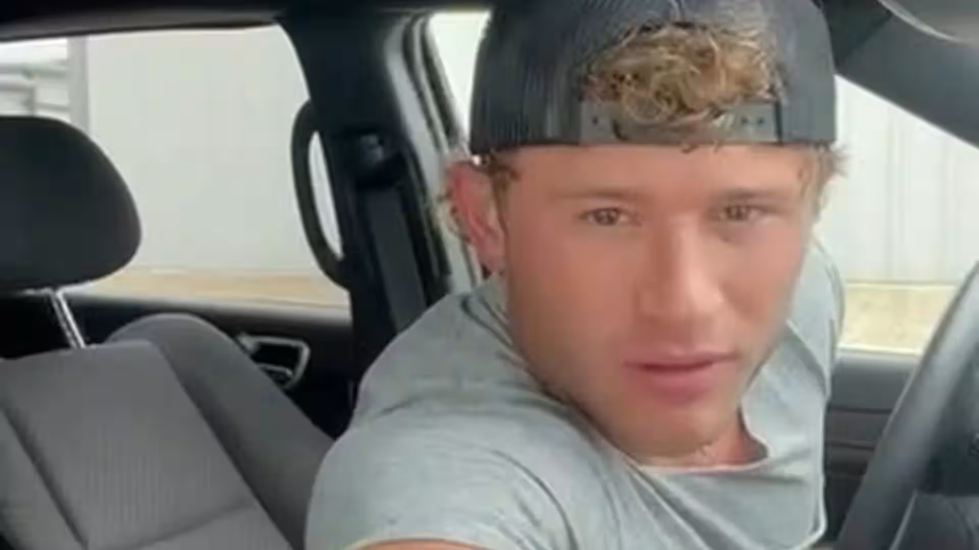 Captivating daddy Trent Williams sex Sensational
0